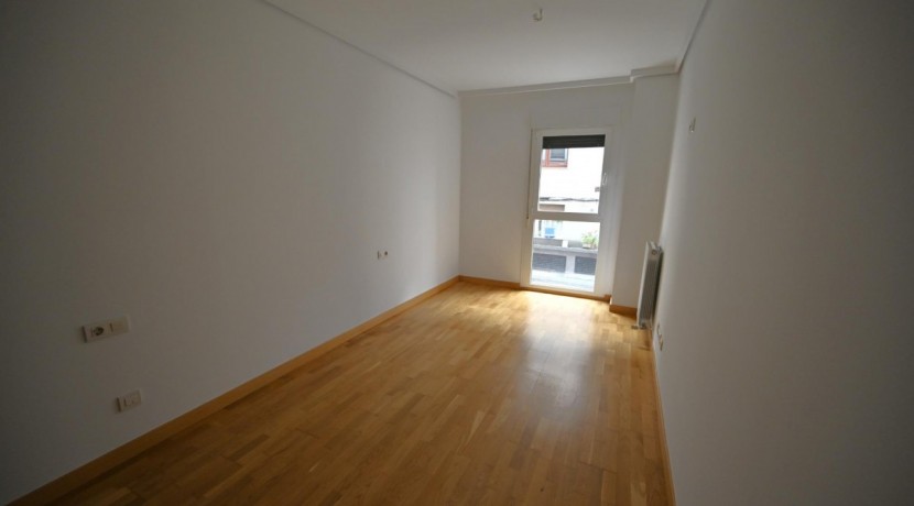 VIVIENDA FANTÁSTICA EN ERANDIO