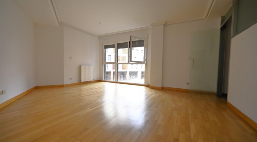 VIVIENDA FANTÁSTICA EN ERANDIO