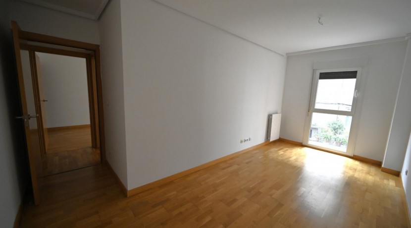VIVIENDA FANTÁSTICA EN ERANDIO