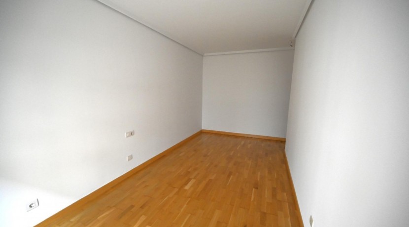 VIVIENDA FANTÁSTICA EN ERANDIO