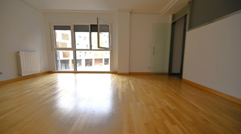 VIVIENDA FANTÁSTICA EN ERANDIO