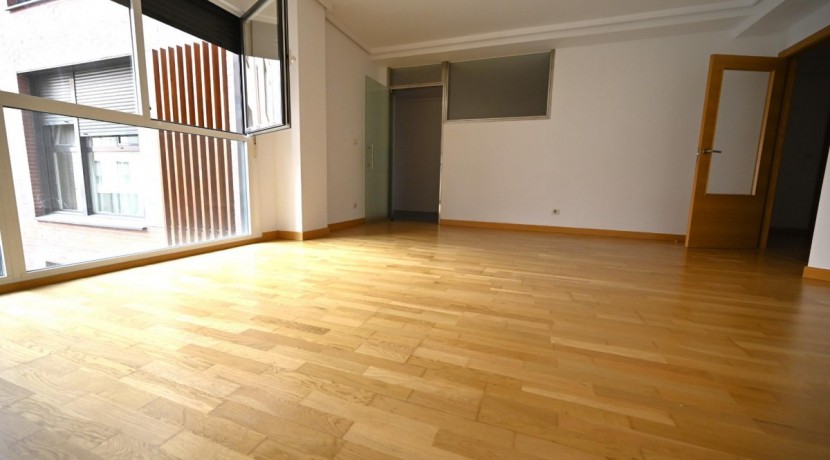 VIVIENDA FANTÁSTICA EN ERANDIO