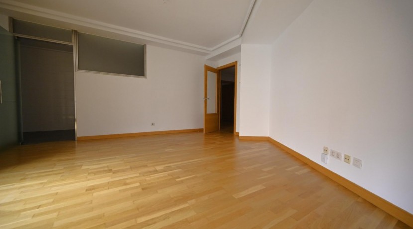 VIVIENDA FANTÁSTICA EN ERANDIO