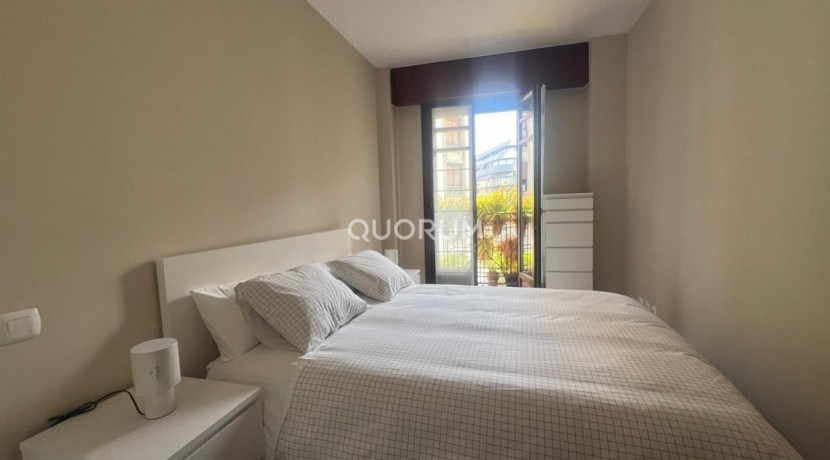 Vivienda Para Contratos de Temporada 4 Habitaciones con Garaje