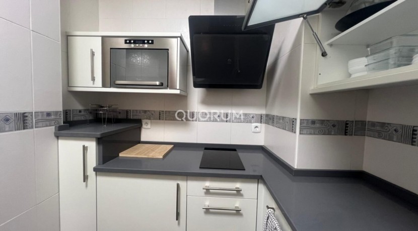 Vivienda Para Contratos de Temporada 4 Habitaciones con Garaje
