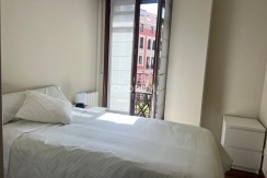 Vivienda Para Contratos de Temporada 4 Habitaciones con Garaje