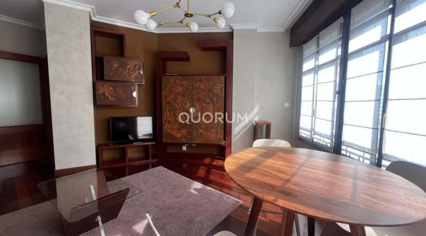 Vivienda Para Contratos de Temporada 4 Habitaciones con Garaje