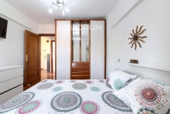 VIVIENDA PARA ENTRAR A VIVIR DE 2 HABITACIONES CON TERRAZA