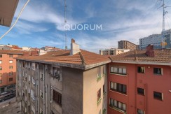 VIVIENDA PARA ENTRAR A VIVIR DE 2 HABITACIONES CON TERRAZA
