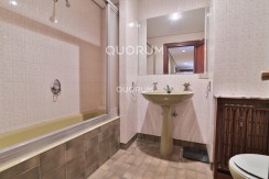 Vivienda Señorial Con Vistas a la Plaza Móyúa Para Reformar