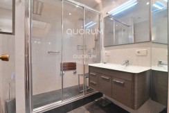 Vivienda Señorial Con Vistas a la Plaza Móyúa Para Reformar