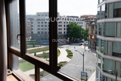 Vivienda Señorial Con Vistas a la Plaza Móyúa Para Reformar