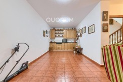 Adosado PARA ENTRAR A VIVIR De 4 Dorm. y 3 Baños Con Amplia Terraza y Garaje En Zona San Miguel