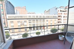 Amplia Y Céntrica Vivienda con Terraza en Doctor Areilza