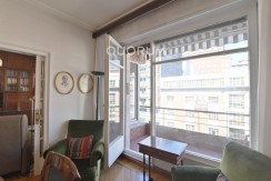 Amplia Y Céntrica Vivienda con Terraza en Doctor Areilza
