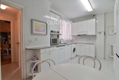 Amplia Y Céntrica Vivienda con Terraza en Doctor Areilza
