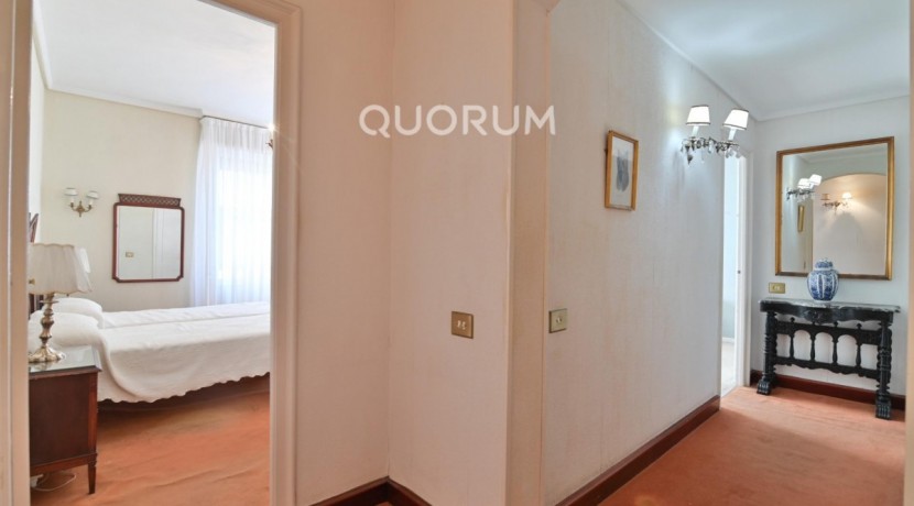 Amplia Y Céntrica Vivienda con Terraza en Doctor Areilza