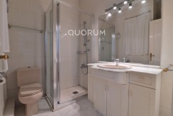 Amplia Y Céntrica Vivienda con Terraza en Doctor Areilza