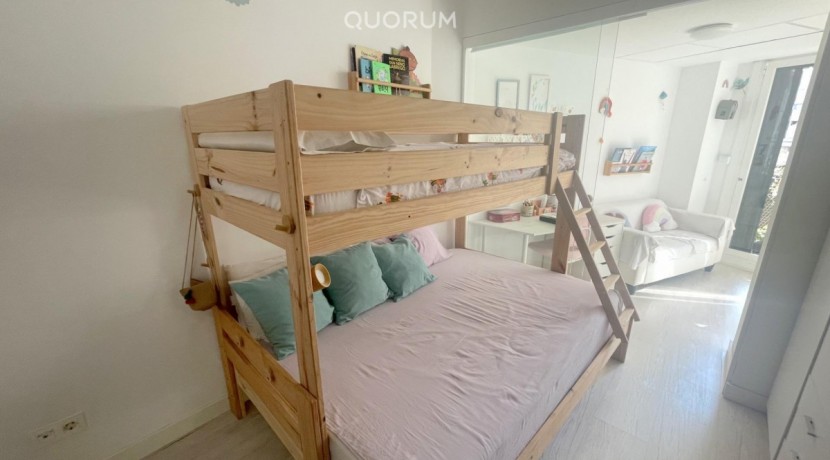Amplio Piso Para Entrar a Vivir De 2 Habitaciones Y 2 Baños En Santutxu