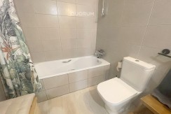Amplio Piso Para Entrar a Vivir De 2 Habitaciones Y 2 Baños En Santutxu