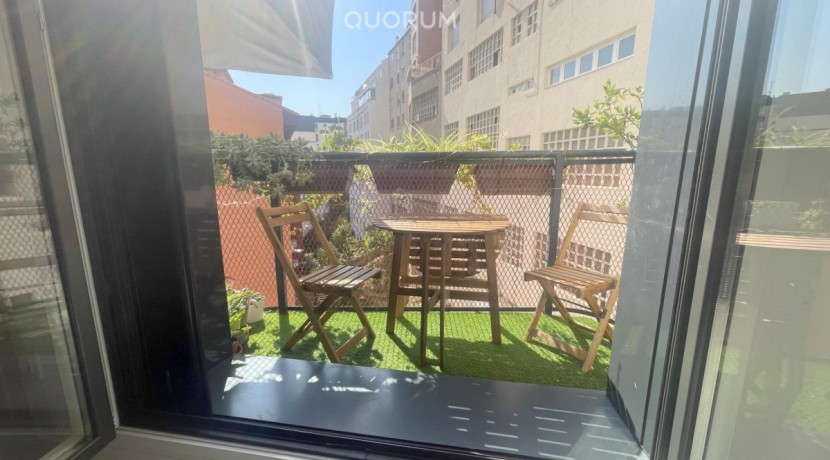 Amplio Piso Para Entrar a Vivir De 2 Habitaciones Y 2 Baños En Santutxu