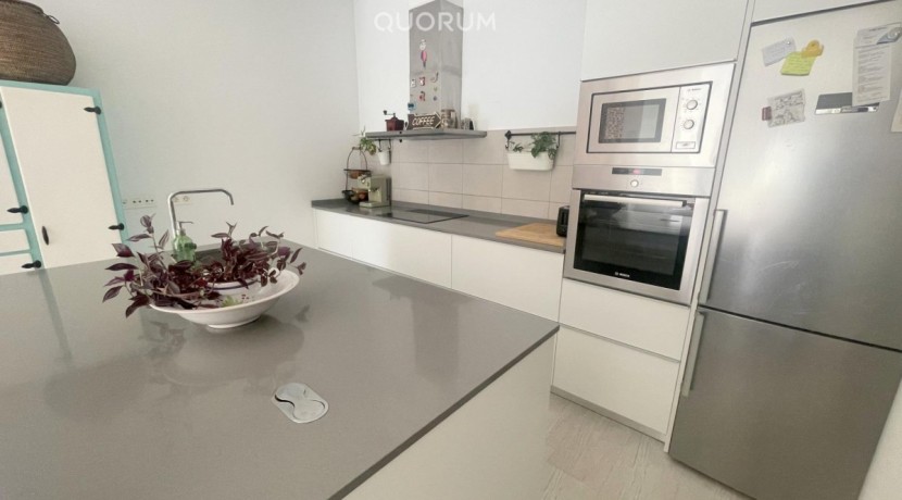 Amplio Piso Para Entrar a Vivir De 2 Habitaciones Y 2 Baños En Santutxu