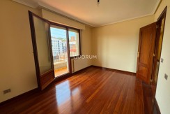 Ático de 4 Habitaciones con Garaje y Trastero