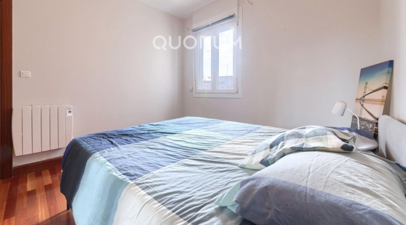 DOS HABITACIONES PARA ENTRAR A VIVIR CON OPCIÓN DE GARAJE CERCANO
