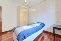 DOS HABITACIONES PARA ENTRAR A VIVIR CON OPCIÓN DE GARAJE CERCANO