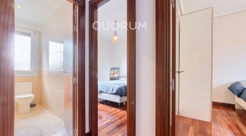 DOS HABITACIONES PARA ENTRAR A VIVIR CON OPCIÓN DE GARAJE CERCANO
