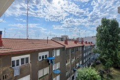 DOS HABITACIONES PARA ENTRAR A VIVIR CON OPCIÓN DE GARAJE CERCANO