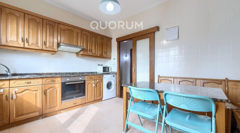 DOS HABITACIONES PARA ENTRAR A VIVIR CON OPCIÓN DE GARAJE CERCANO