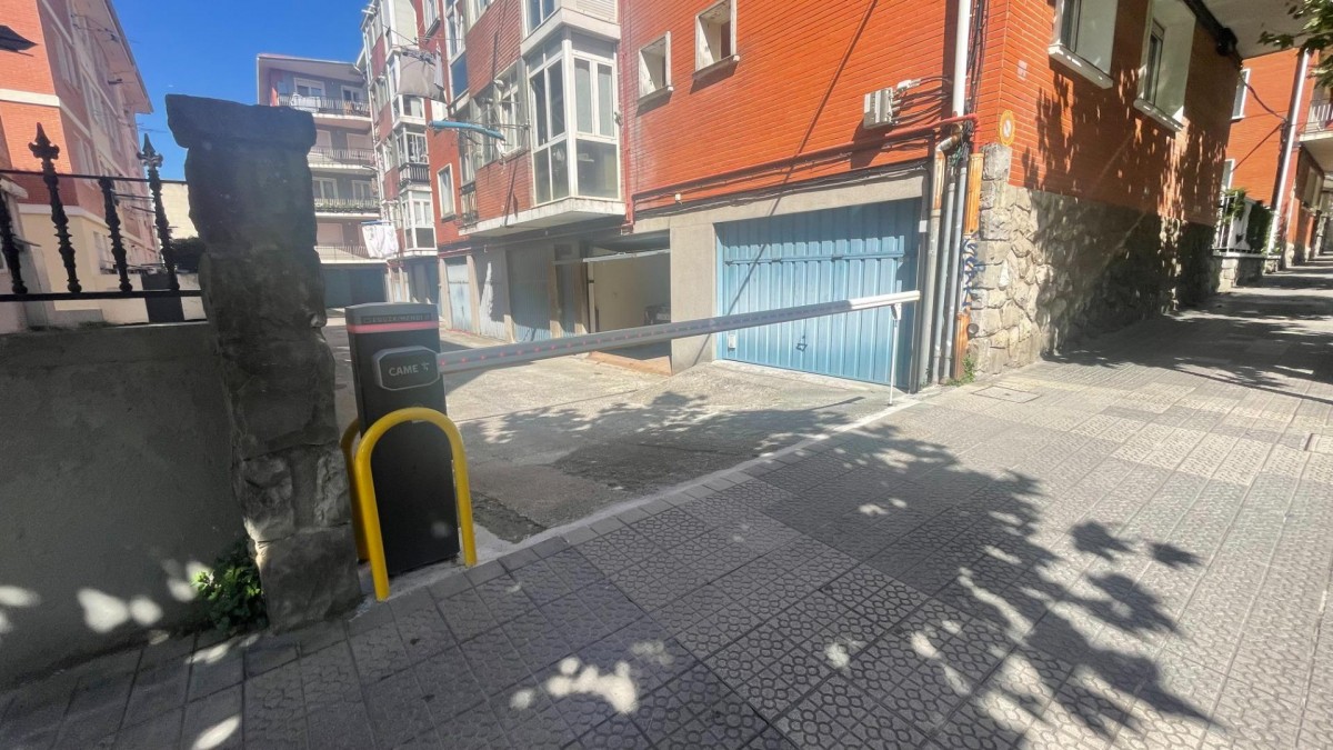 GARAJE EN ALGORTA