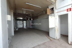 Local Comercial con Salida de Humos junto a la Alhondiga