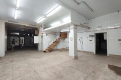 Local Comercial con Salida de Humos junto a la Alhondiga