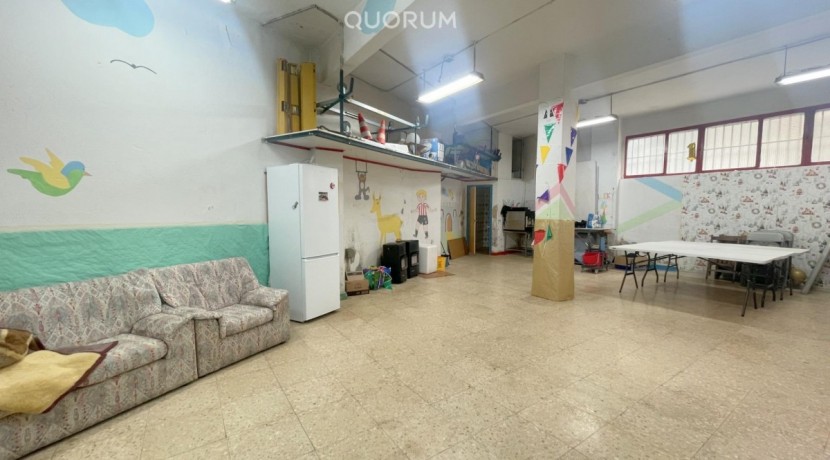 Local Comercial Próximo Al Colegio Maristas