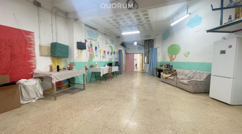 Local Comercial Próximo Al Colegio Maristas