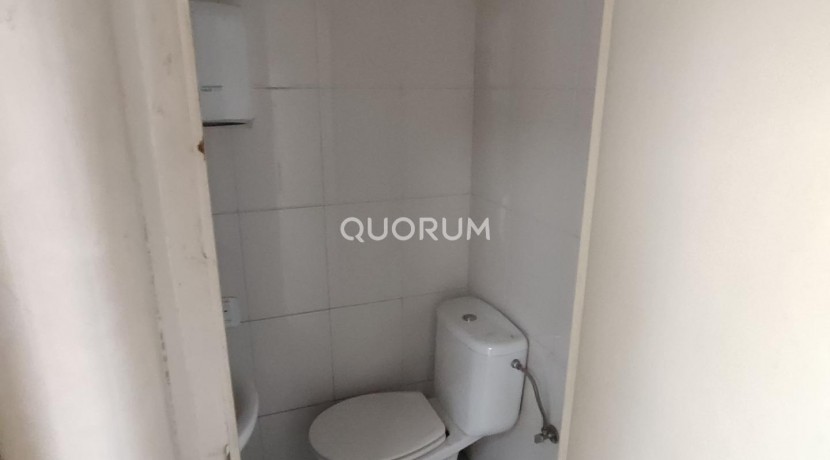 Local en venta junto a la Alhóndiga