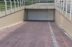 Parcela De Garaje En Artaza