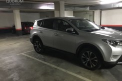 Parcela De Garaje Para Coche Grande Con Trastero Junto Al Polideportivo
