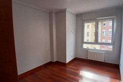 Pisazo Con Ascensor A Cota 0 De 3 Habitaciones, Garaje Y Trastero En Usansolo