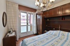Piso Con Ascensor De 3 Habitaciones Y Balcón En El Centro De Usansolo