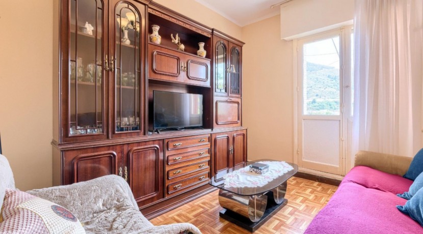 QUORUM VENDE EN EXCLUSIVA: Piso de 3 habitaciones en San Fuentes.