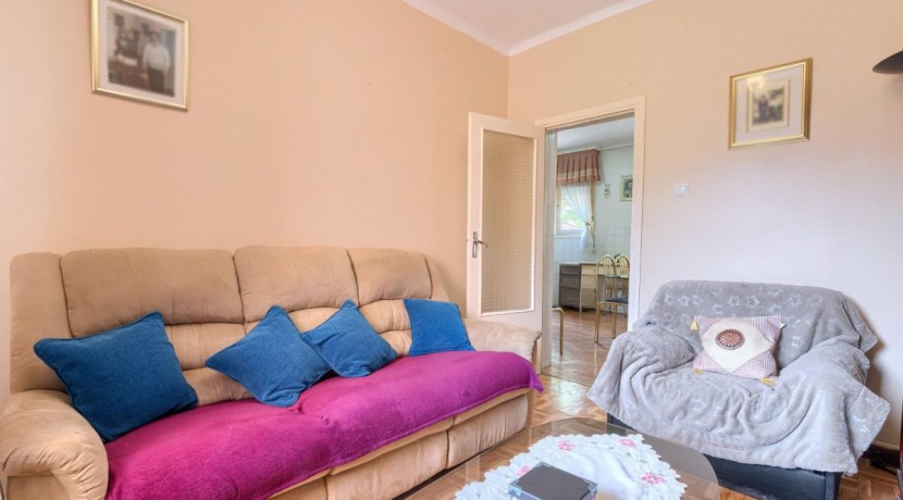 QUORUM VENDE EN EXCLUSIVA: Piso de 3 habitaciones en San Fuentes.