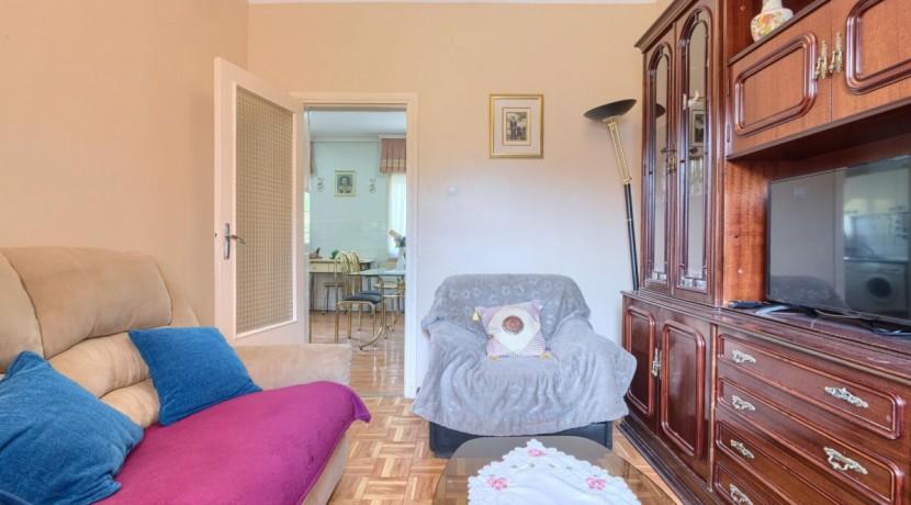 QUORUM VENDE EN EXCLUSIVA: Piso de 3 habitaciones en San Fuentes.