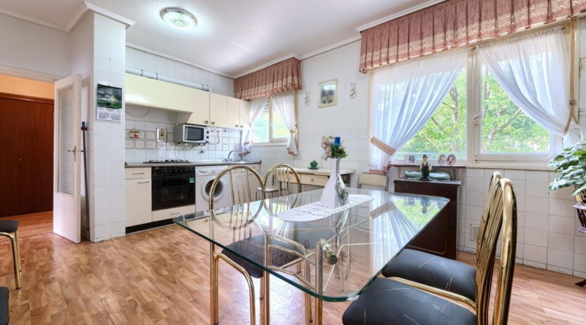 QUORUM VENDE EN EXCLUSIVA: Piso de 3 habitaciones en San Fuentes.