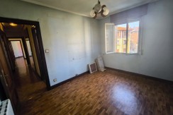 Se Vende Piso De 2 Habitaciones Y Un Baño Muy Centrico En Portugalete Con Provision De Ascensor