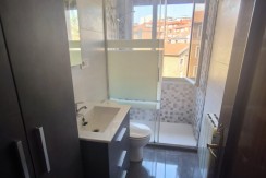 Se Vende Piso De 2 Habitaciones Y Un Baño Muy Centrico En Portugalete Con Provision De Ascensor