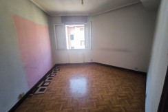 Se Vende Piso De 2 Habitaciones Y Un Baño Muy Centrico En Portugalete Con Provision De Ascensor
