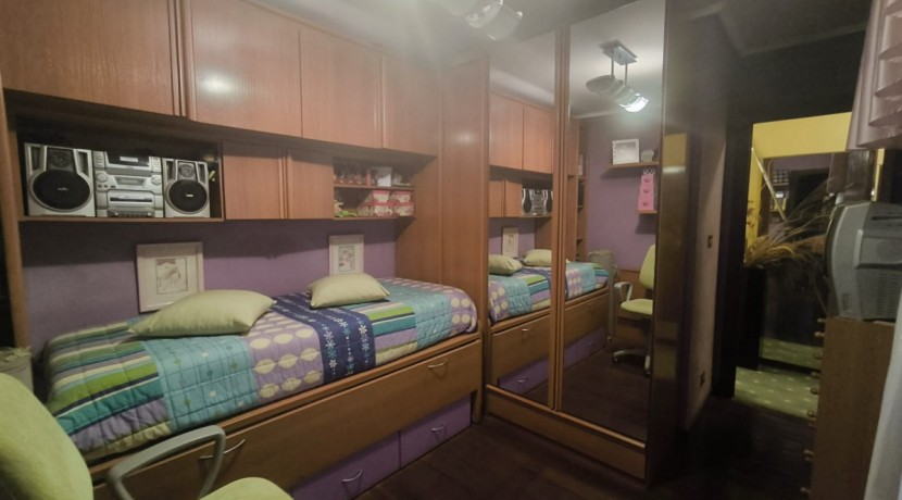 Se Vende Piso En Peñota De 3 Habitaciones Y 2 Baños Con Parcela De Garaje